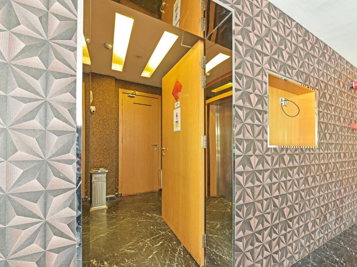 Capital O 90130 Sawadee Hotel Johor Bahru Extérieur photo