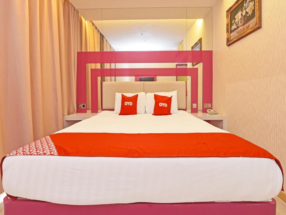 Capital O 90130 Sawadee Hotel Johor Bahru Extérieur photo