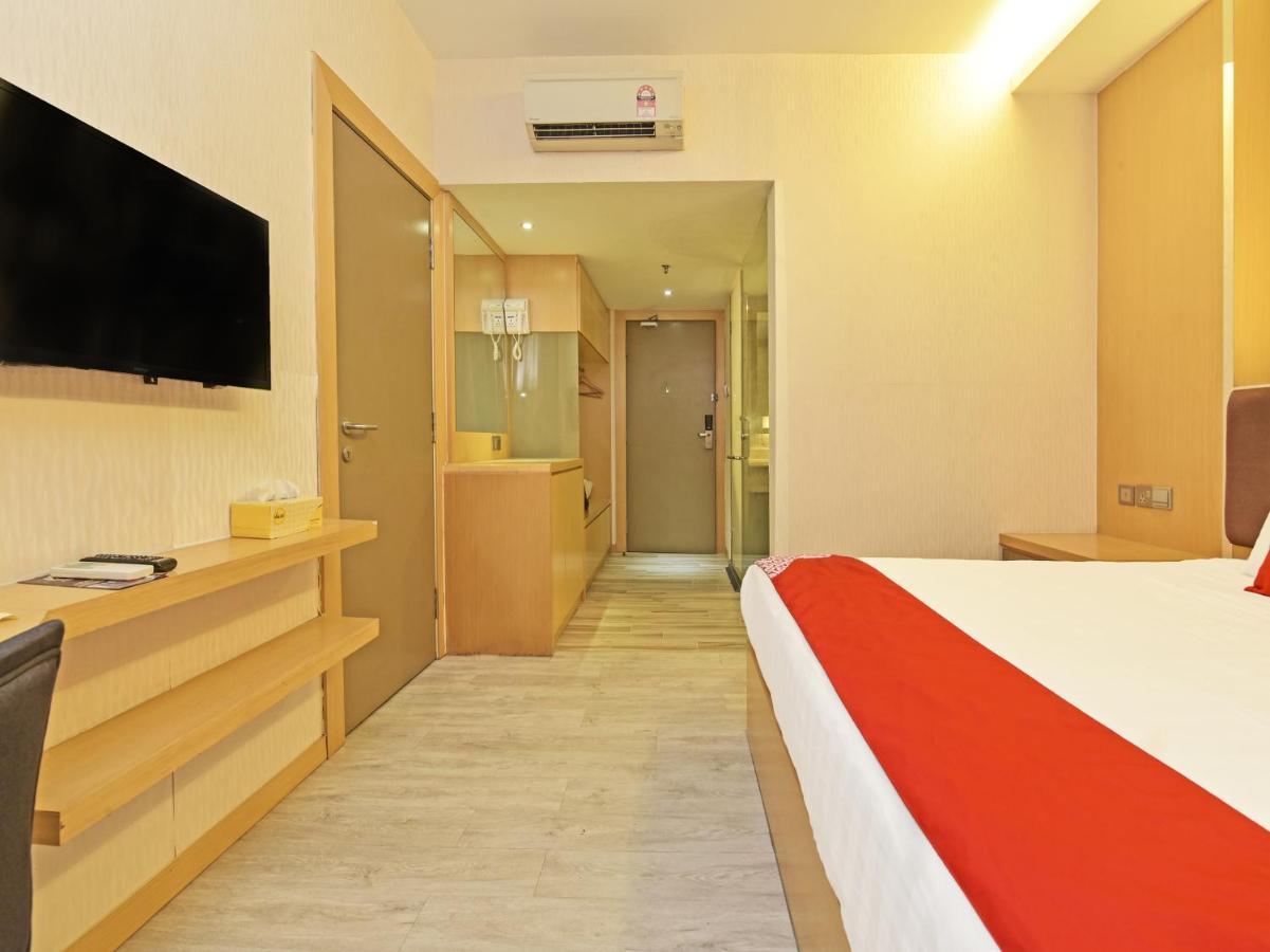 Capital O 90130 Sawadee Hotel Johor Bahru Extérieur photo