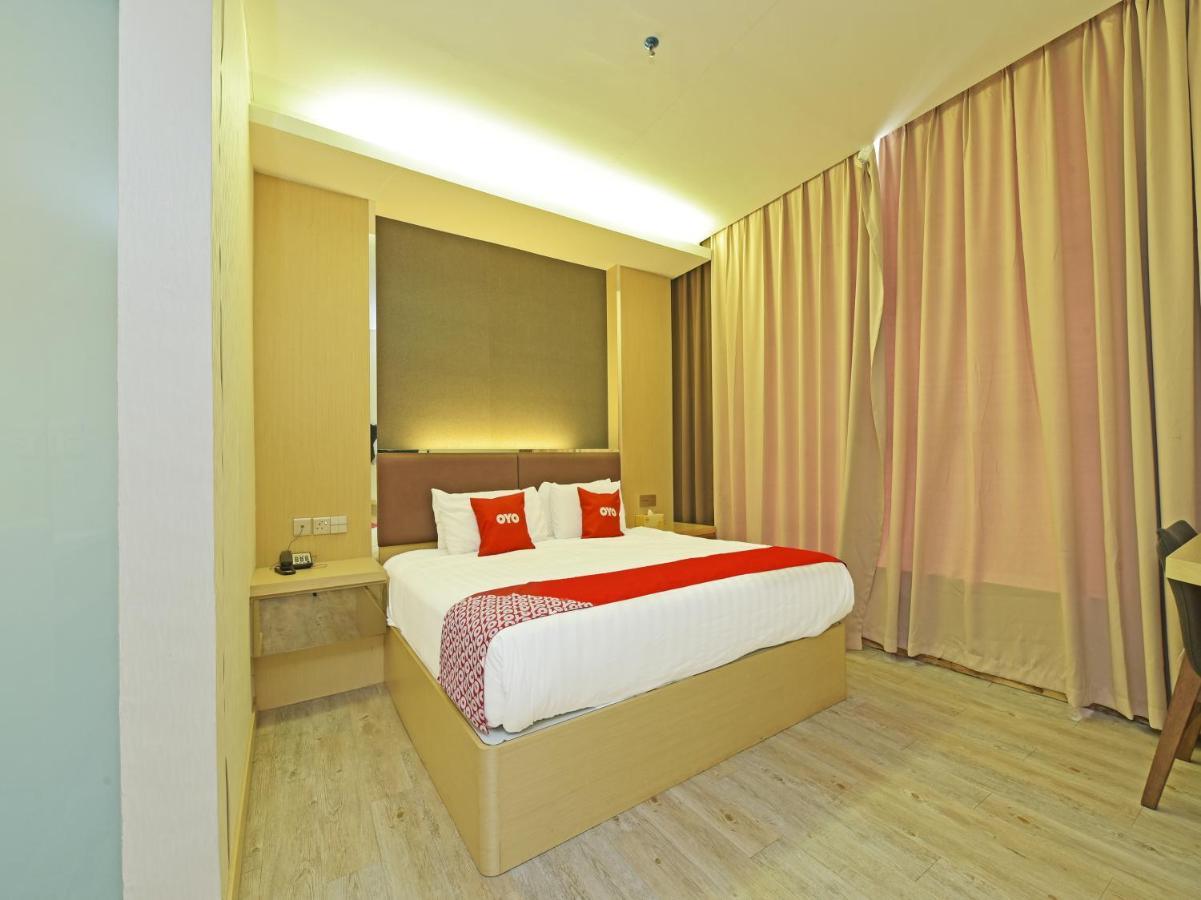 Capital O 90130 Sawadee Hotel Johor Bahru Extérieur photo