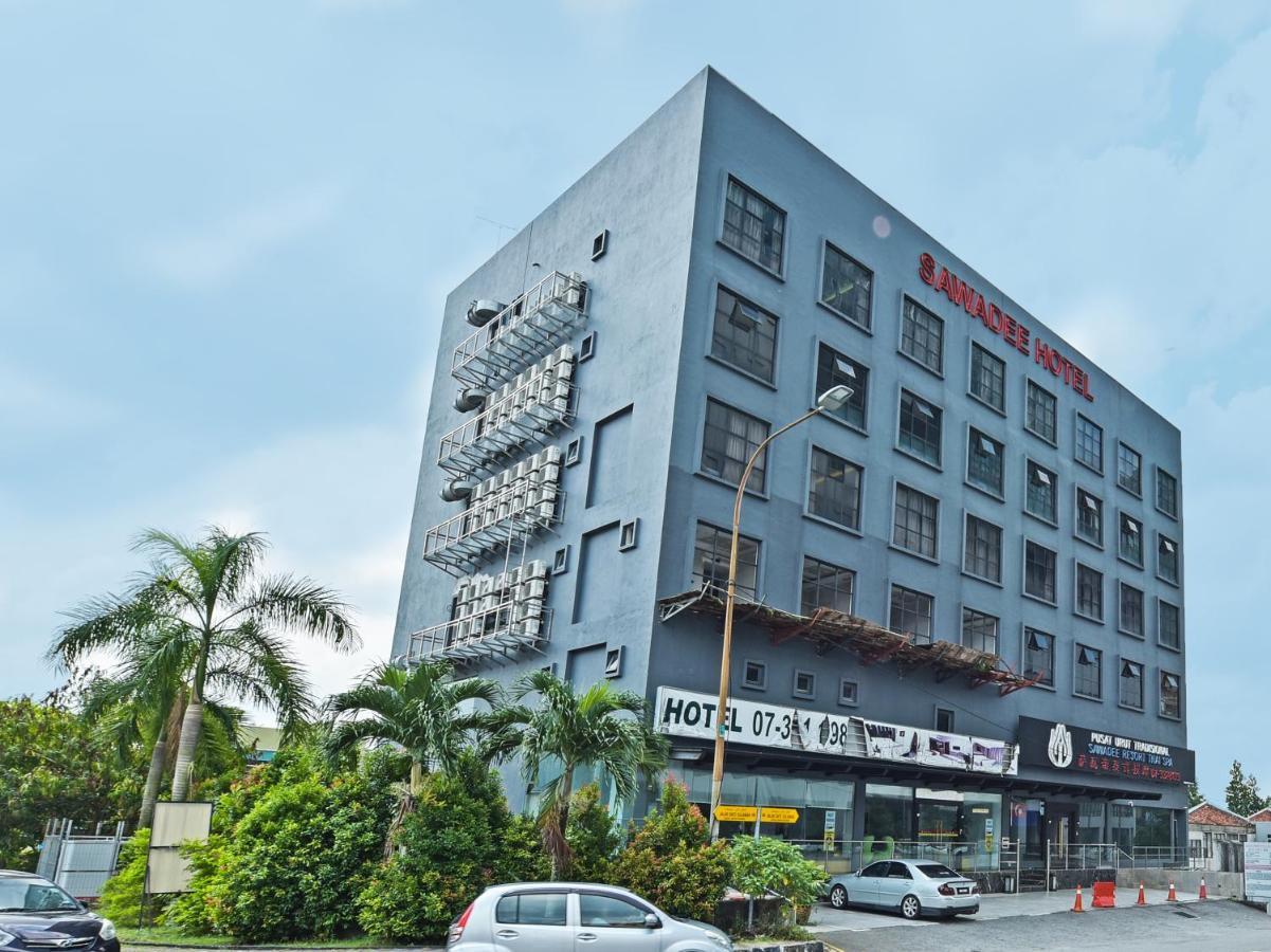 Capital O 90130 Sawadee Hotel Johor Bahru Extérieur photo